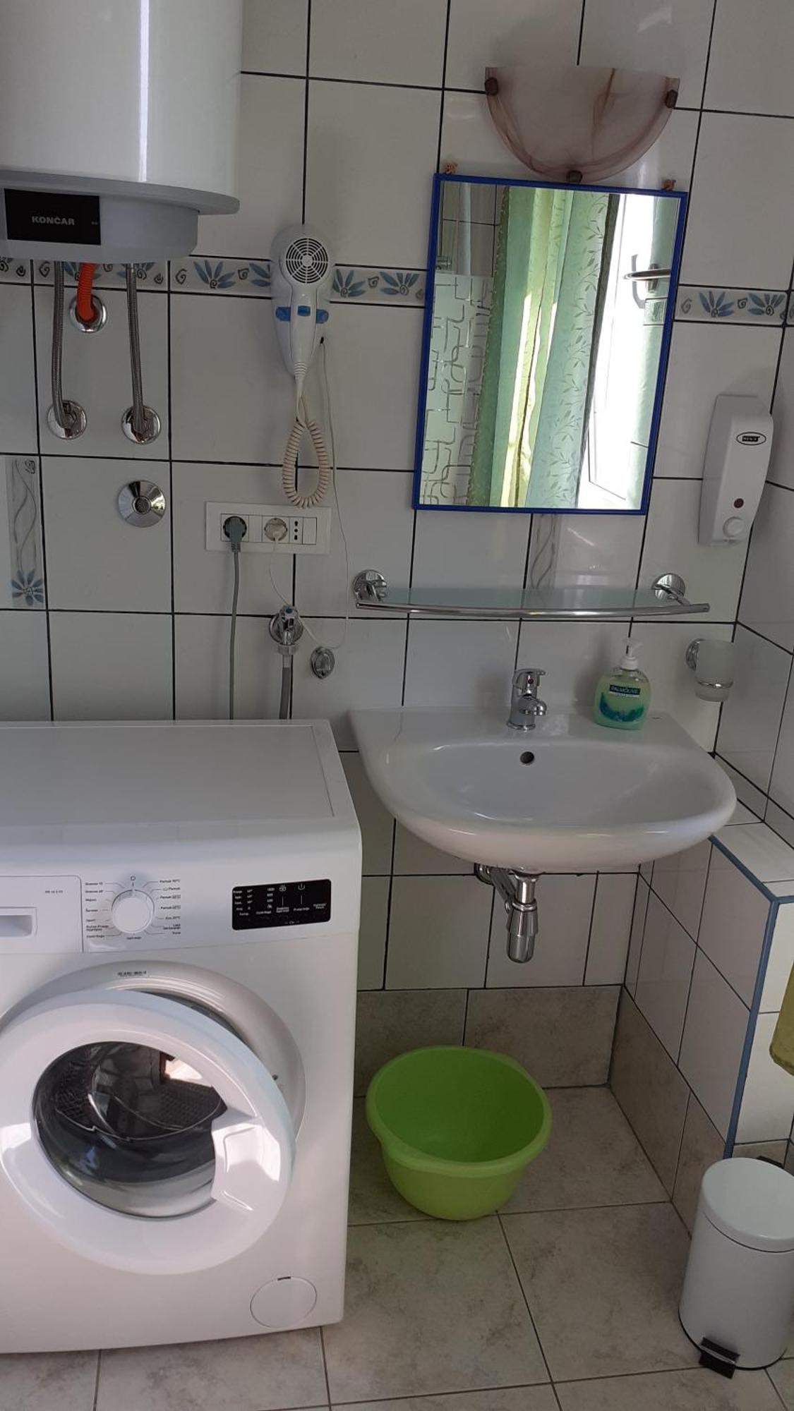 Kuca - Krcina Apartment Cres Bagian luar foto