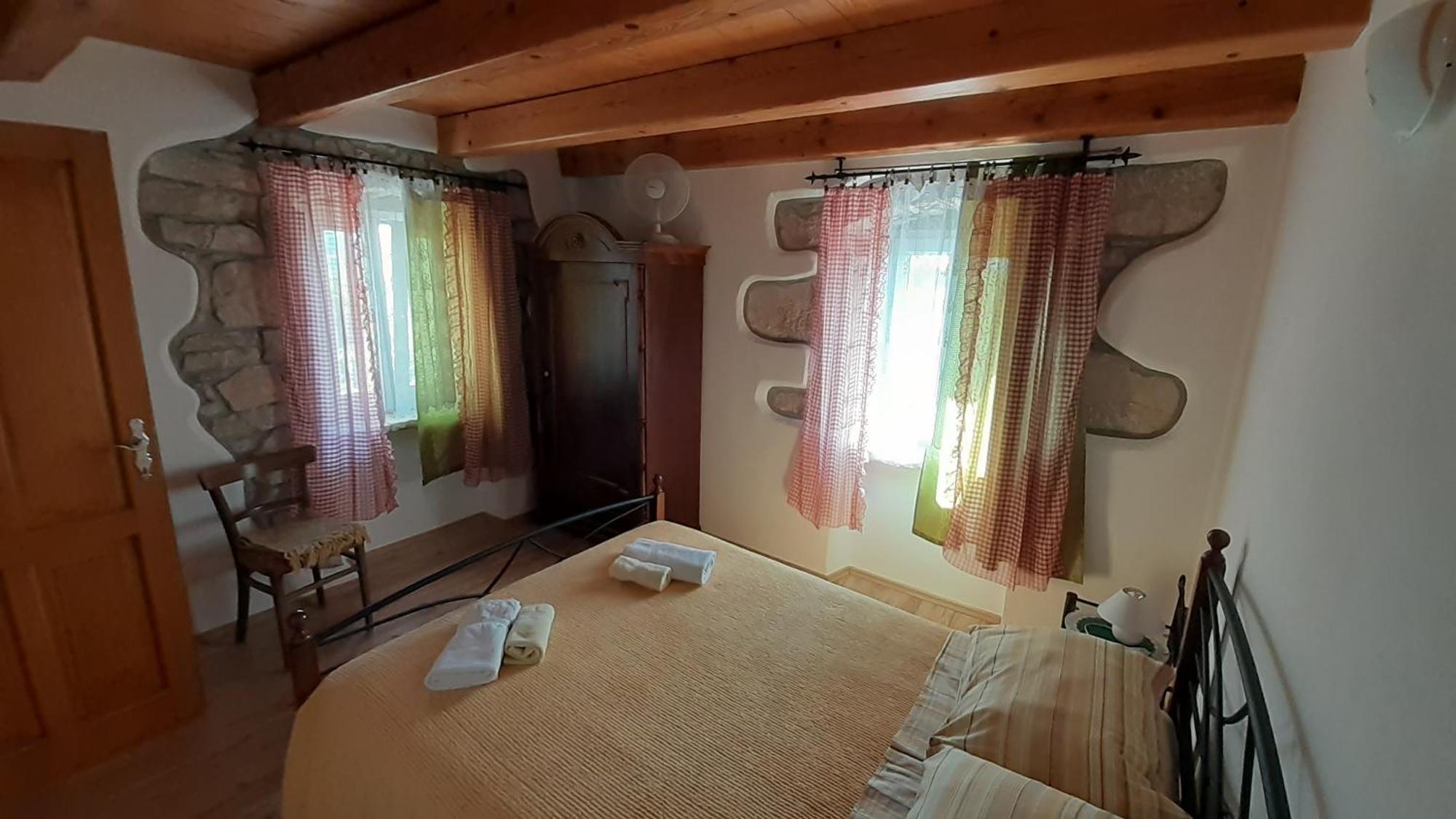 Kuca - Krcina Apartment Cres Bagian luar foto
